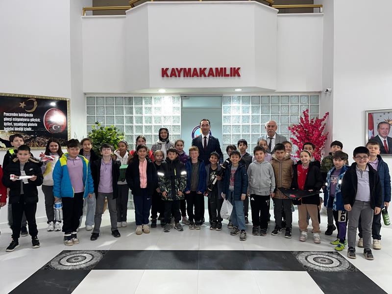 Söğütlü İlköğretim 4-C Sınıfının Makam Ziyaretleri